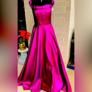 Prom/Pageant gown. Size 16. Beautiful dark pink shimmer